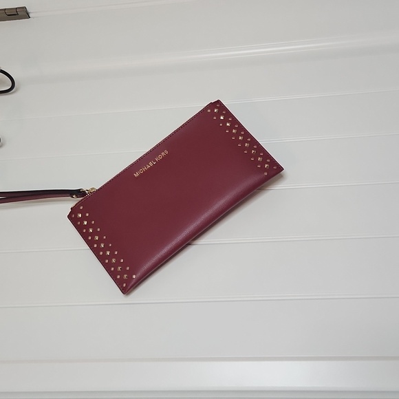 MICHAEL Michael Kors Women's Jet Set Travel Leather Zip Clutch Lipstik - Picture 4 of 5